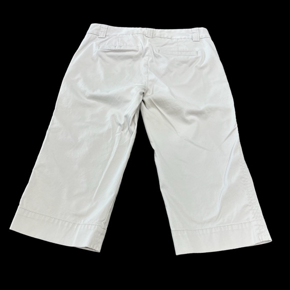 J. Crew Favorite Fit Stretch Khaki Capri Size 0 - Picture 2 of 10